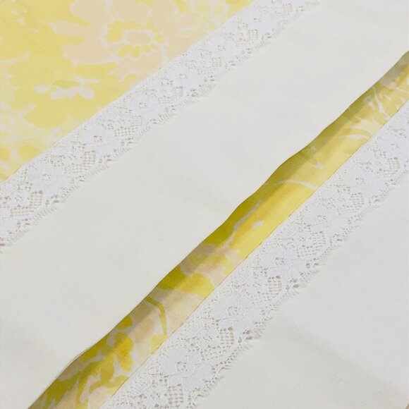 Vintage 70s TRUPREST Green Blush Pink Floral Pillowcase PAIR: White Lace Trim - Picture 8 of 11